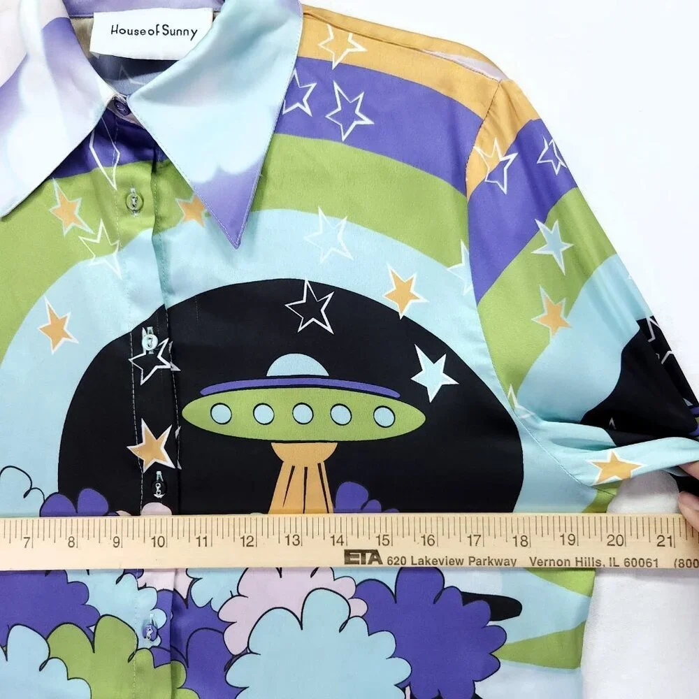 House Of Sunny Nice To Meet You Shirt Womens Size 2 Satin Graphic Button Front - Picture 12 of 15